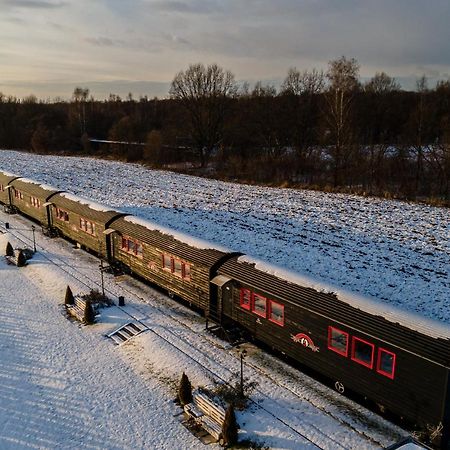 Aparthotel Stacja Galicja - Nocleg W Pociagu Blisko Energylandia Zator Exteriér fotografie