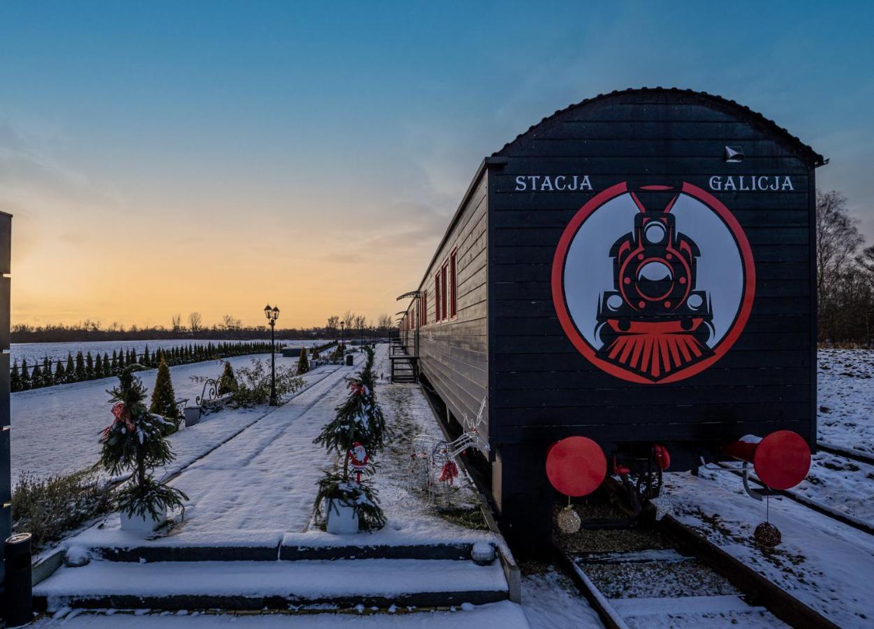 Aparthotel Stacja Galicja - Nocleg W Pociagu Blisko Energylandia Zator Exteriér fotografie